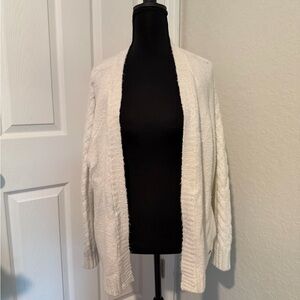 Hollister Cream/White Open-Front Cardigan